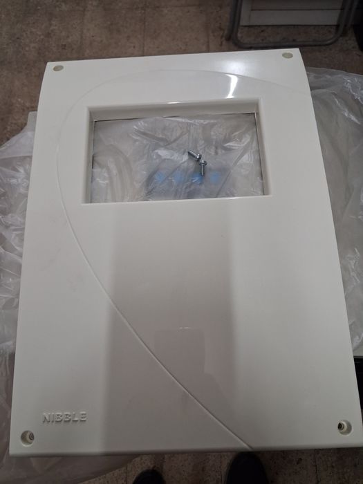 Vendo central incêndio Nibble FW8K 4 ZONAS nova