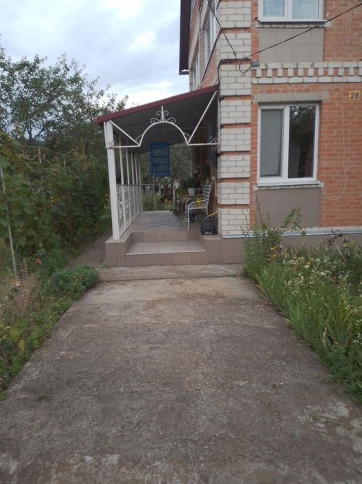 Продаж будинку 112м2, цегла, 20 сот. землі