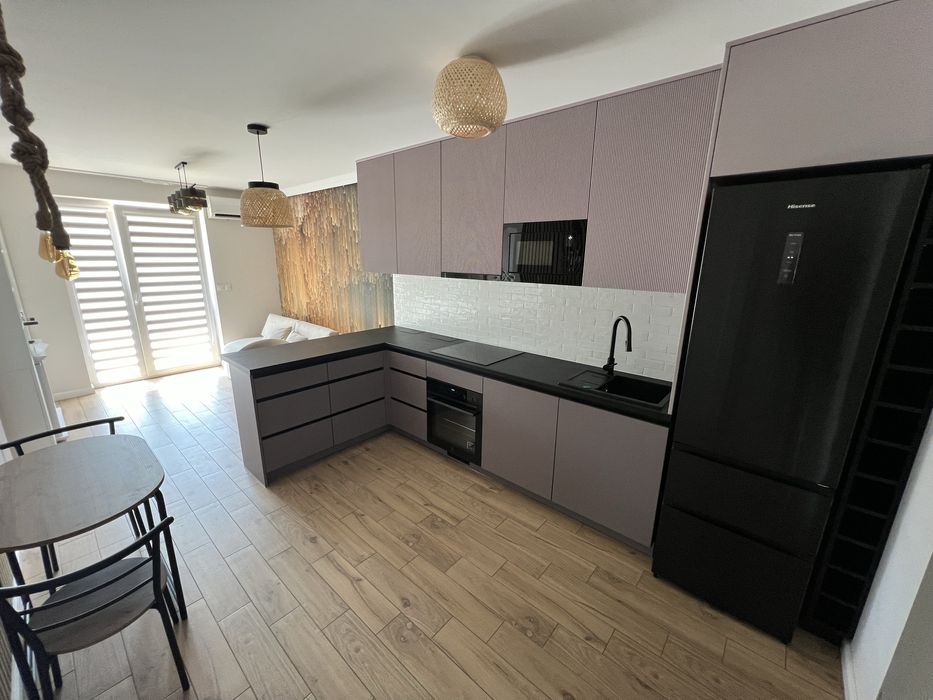 Luksusowy apartament 2 pokojowy + podwórko na wynajem, parter