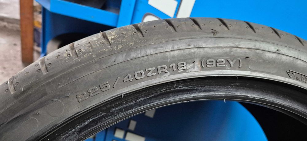 2szt opon letnich Dunlop _ 225/40/18