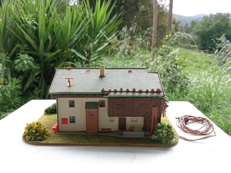 KIBRI H0, 330, Pousada dos Alpes, com ILUMINAÇÃO