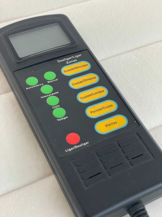 Quarto de Casal de Branco/Cinza - NOVO