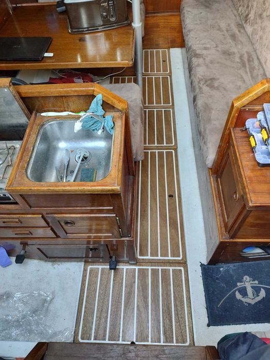 Jacht pełnomorski żaglowy Willing. Karta Bezpieczeństwa, super stan.