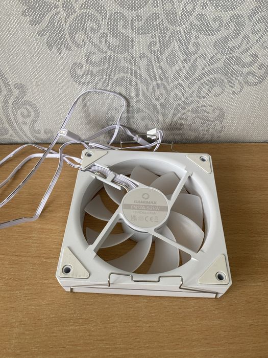 Комлектуючі до компʼютера