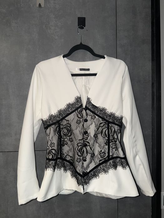 Стильный пиджак с кружевом, платье-корсет