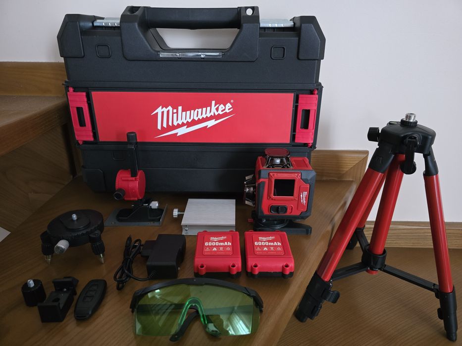 Лазерний рівень Milwaukee 4D 16 ліній, лазерный уровень