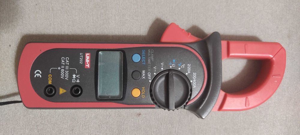 Pinça Amperimetrica UNI-T