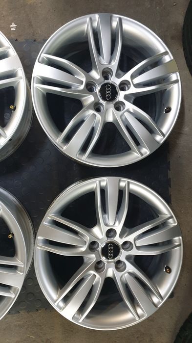 Felgi Aluminiowe 5x112 6,5Jx17 ET33 Audi Q3 S-Line