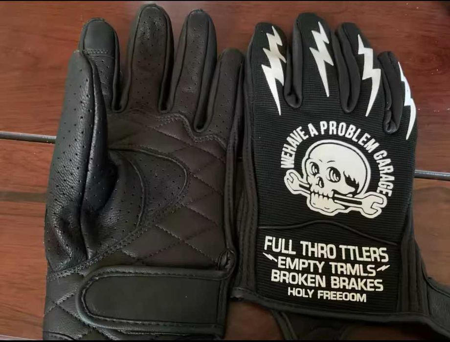 стильные мотоперчатки , комбинированные, перфорация на ладони - ТОП