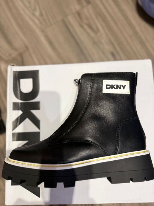 Жіночі черевики DKNY  Оригінал 39 розмір