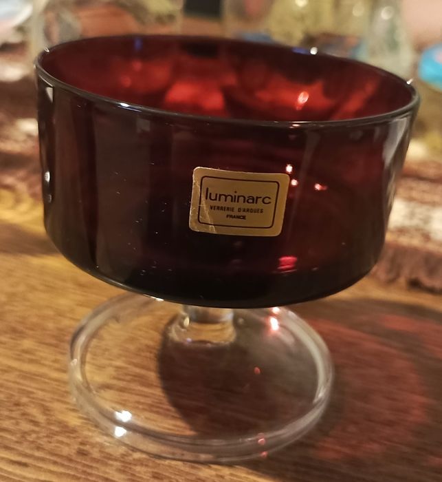 Stary kieliszek,pucharek, Luminarc Francja, lata 60/70.