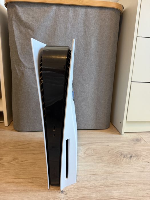 Playstation 5 dysk 2 pady + gry