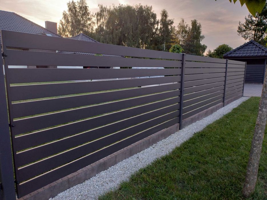 ogrodzenie palisadowe z montazem