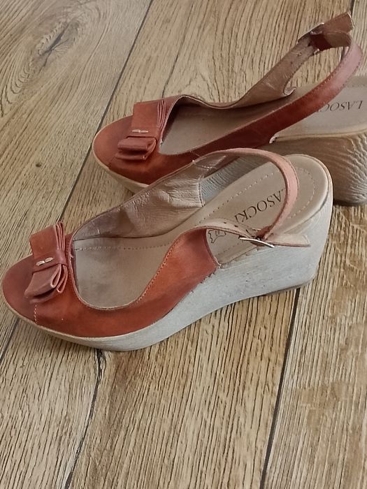 Buty letnie skórzane Lasocki