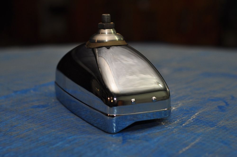 Продам противотуманную фару для Porsche 911 или Lamborghini  Islero