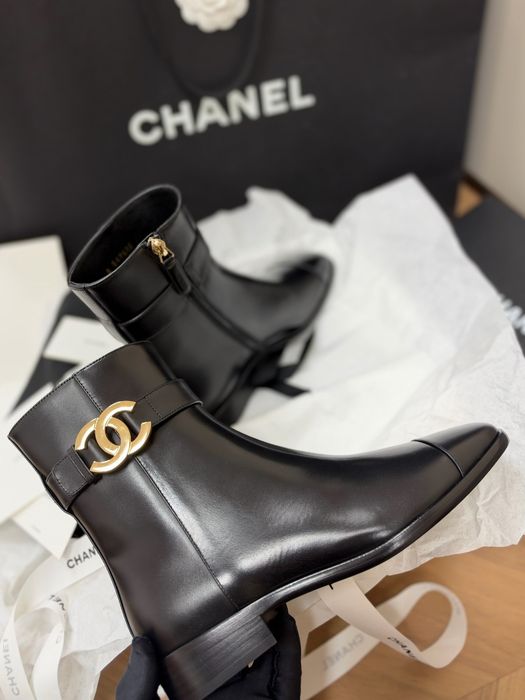 CHANEL® Luksusowe buty CC® ekskluzywne obuwie skórzane botki