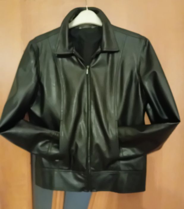 Куртка жіноча. Весна.  Літо.  Осінь