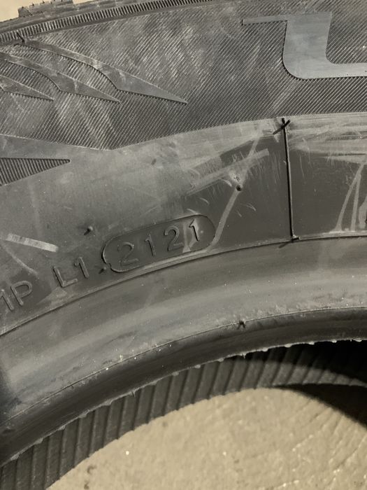 (4шт) нові 205/75R15 Laufenn I'Fit Ice LW71 (97T) зимові шин