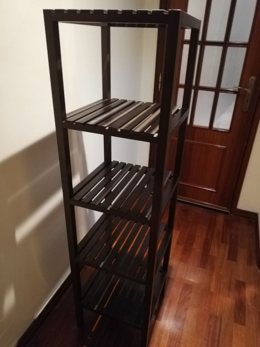 Estante castanha64729673978243121
