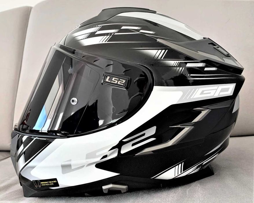 Capacete NOVO LS2 Challenger GP Carbon/Kevlar (44% DESCONTO) Em S e XS