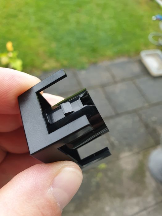 zaślepka czujnika temperatury wewnętrznej saab 9000 98 rok