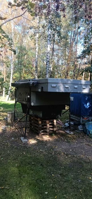 Zabudowa camper pickup kapsuła