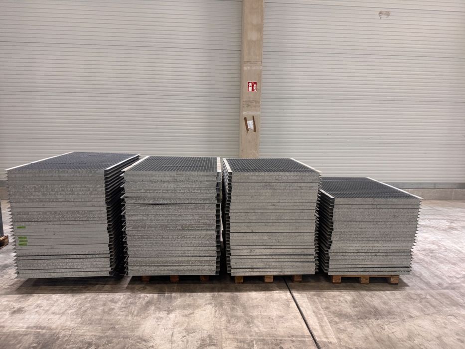 Krata Wema podest ocynkowany pomost stopnie schodowe