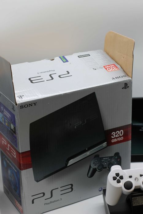 Konsola Sony PlayStation 3 Slim 320GB (298GB) BOX + Assassin's Creed IV + Pad