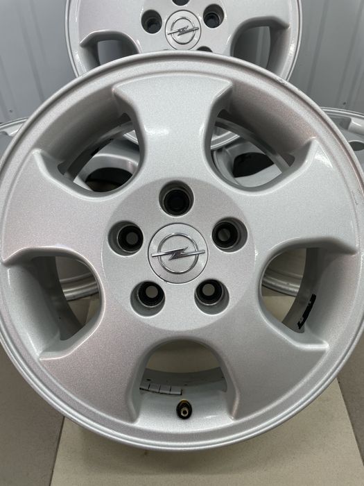 Легкосплавні Диски титани R15 5/110 Opel