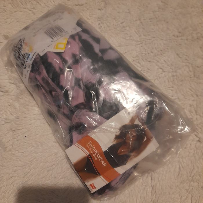 46 D Nowy strój bonprix