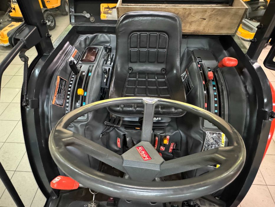 Traktor Ciągnik Kosiarka KUBOTA STA-35 STV ST 4x4 HST Zarejestrowany