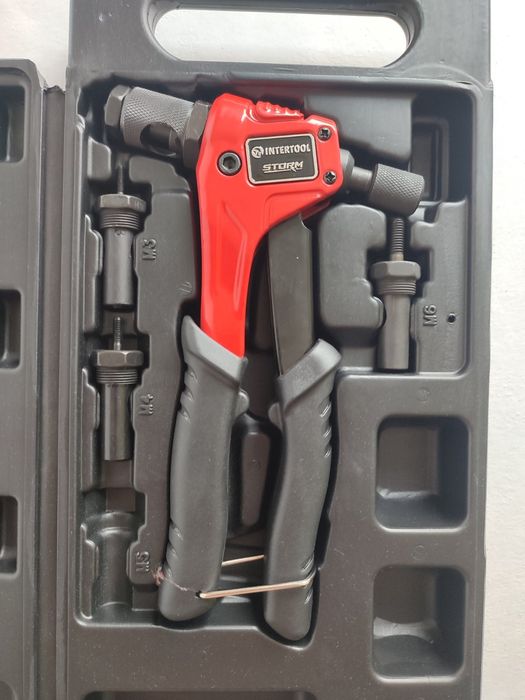 Пистолет заклепочный для резьбовых заклёпок INTERTOOL RT- 0019