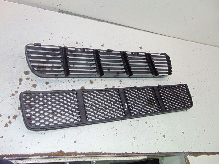 VW Polo grelhas para-choques