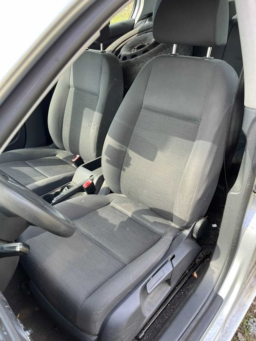 fotel kierowcy przód przedni lewy vw golf v 5 1k0 2003 -2009 hatchback 5 drzwi nie grzany z poduszką airbag