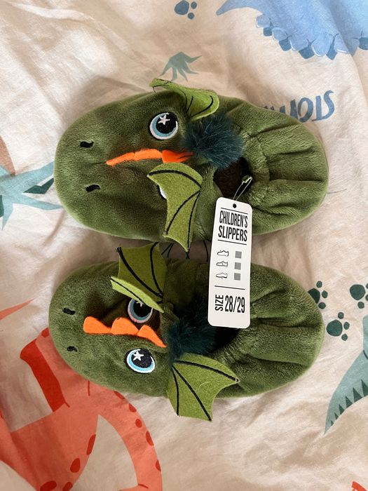 Kapcie smoki 28/29