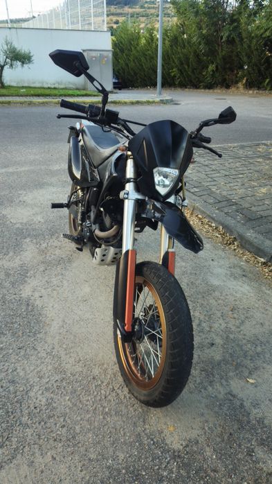 Supermotard 125cc