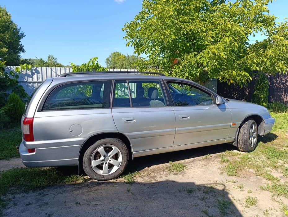 opel omega 2.2 caravan газ