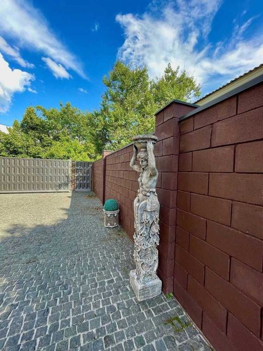 Продам Дом в Новоселовке. Супер предложение рыбалка, пляж!