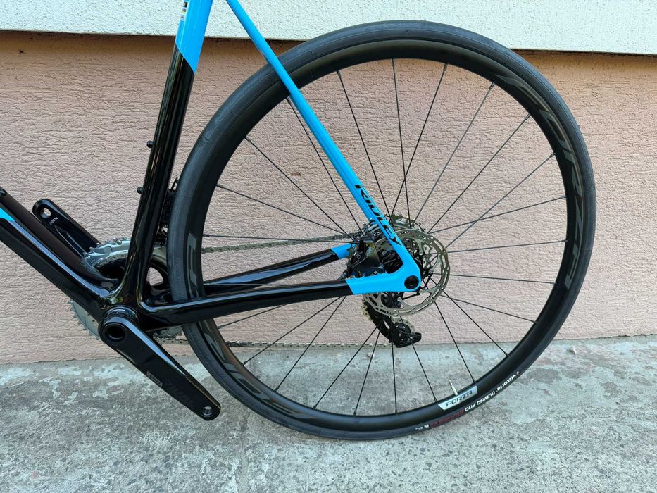 Rower szosowy Ridley Helium disc Rival Etap AXS, full carbon 2x12, hydraulika