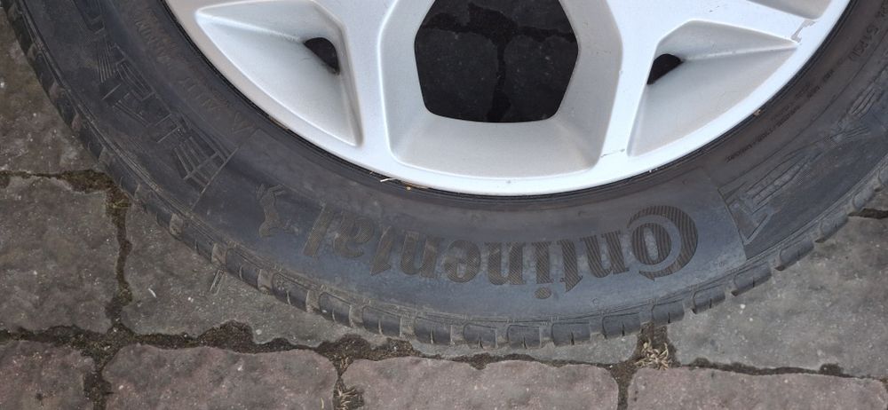 Felgi aluminiowe opel 5x110 r16 opony