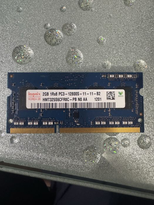 Оперативная память для ноутбука Hynix SoDIMM DDR3 2GB 1600 MHz (HMT325S6BFR8C-PBN ) 4 планки