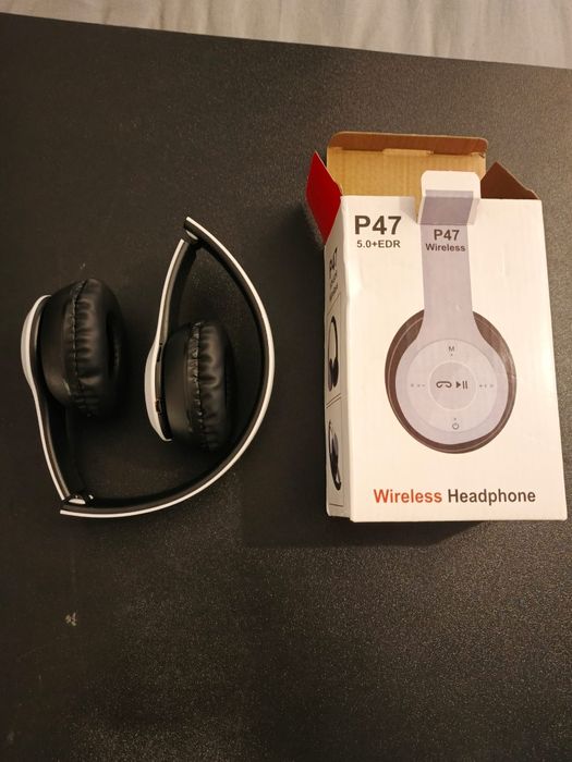 Słuchawki bezprzewodowe . Składane Kolor Białe. Nowe