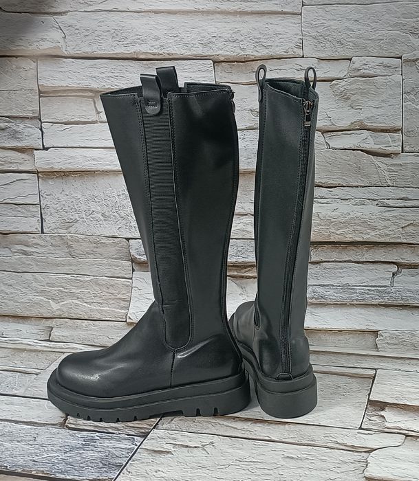 Wysokie damskie buty 39