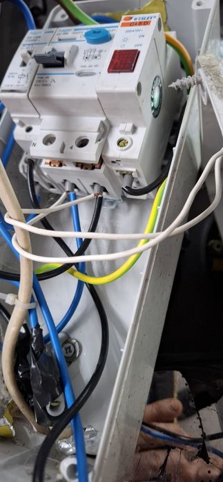 Automático diferencial com pistão de emergência