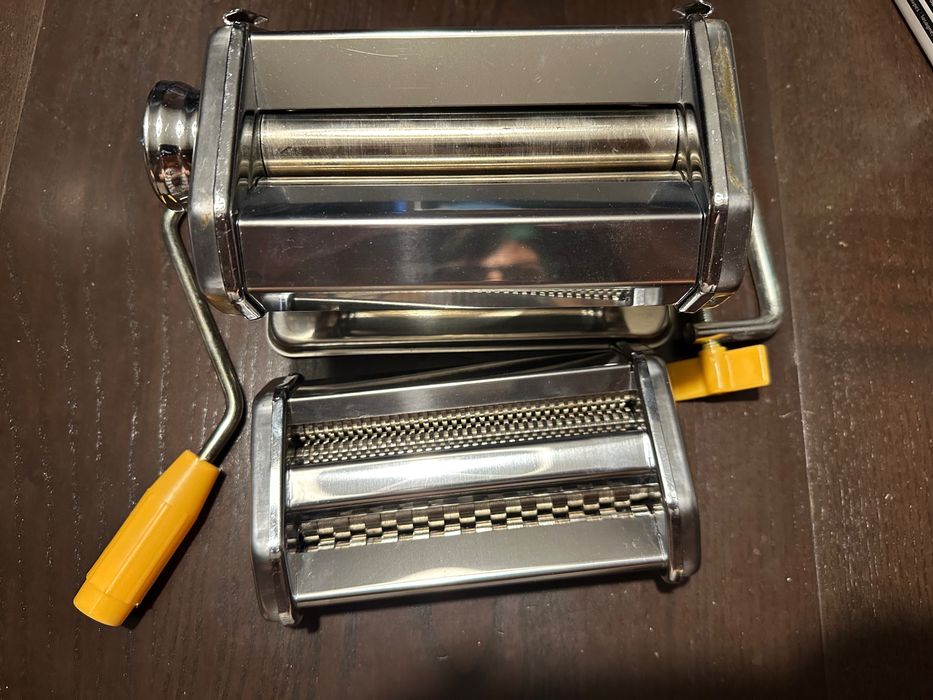 Máquina de Pasta - Usada 1 ou 2 vezes