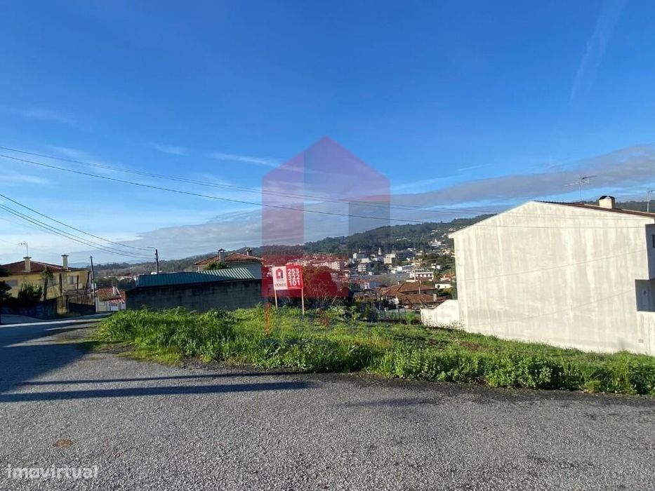 Terreno para construção, Vila Verde