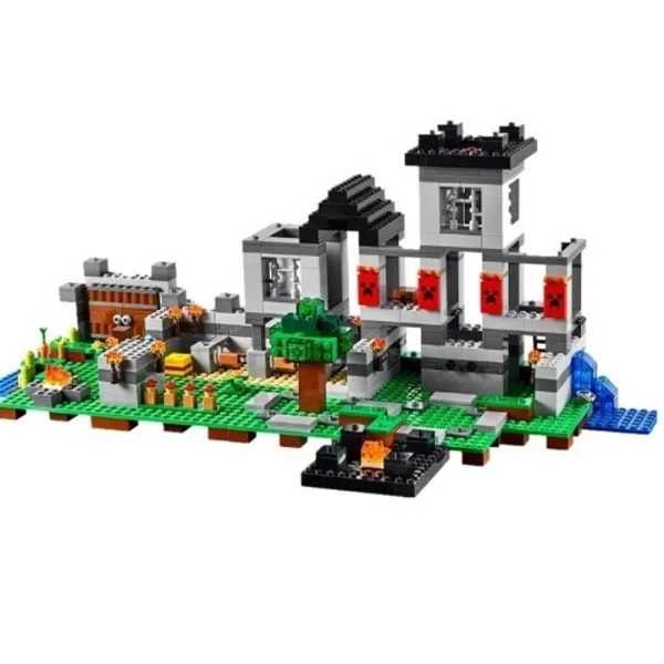 Конструктор Minecraft Фортеця 984 деталей Майнкрафт My World