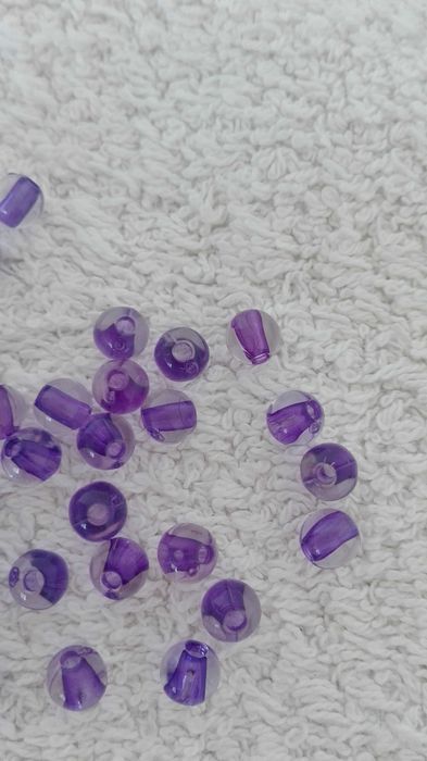 Missangas e acessórios para colares e pulseiras