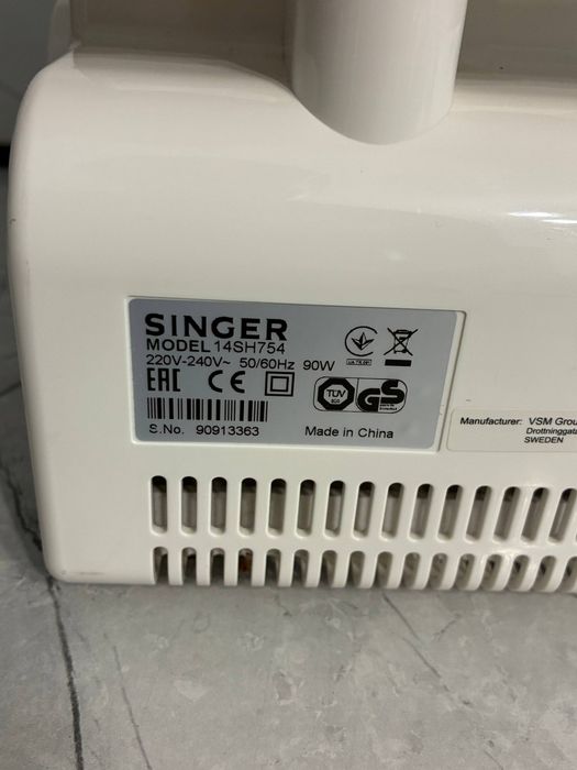 Оверлок Singer 14SH754