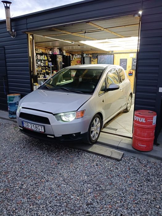 Mitsubishi Colt  2012r. 1,3 benzyna